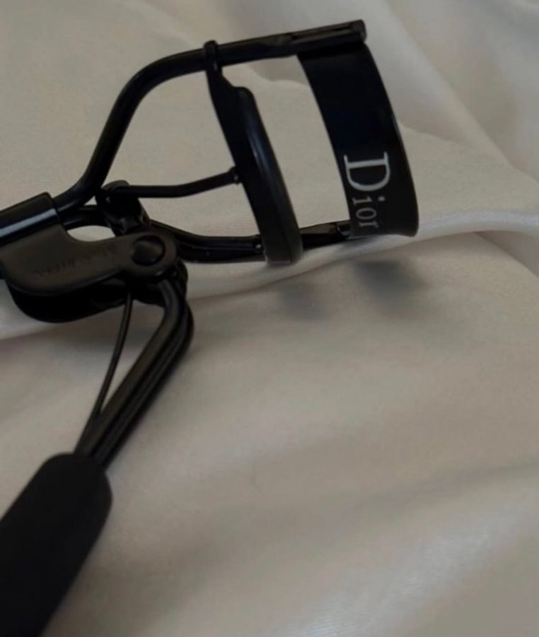 Dior Siyah Kirpik Kıvırıcı - Görsel 3