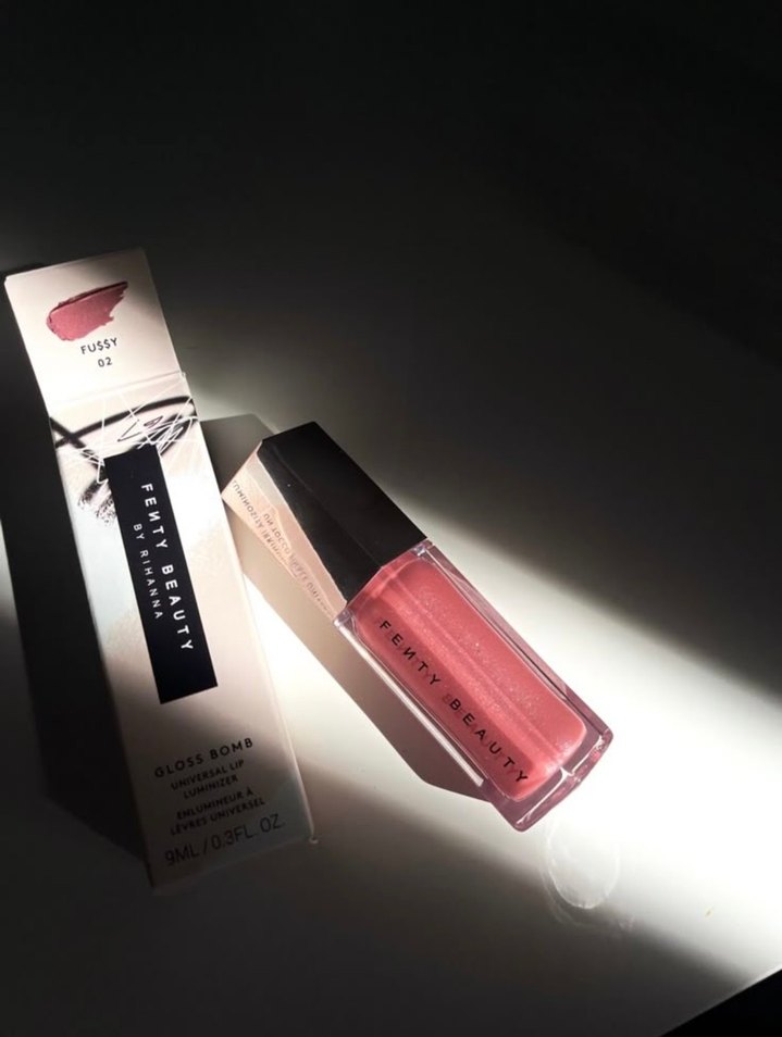 Fenty Beauty Gloss Bomb 02 - Görsel 3