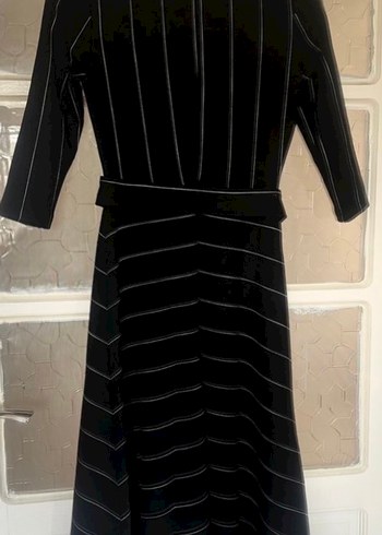 Kemerli Siyah Çizgili Uzun Elbise adl marka - Görsel 4