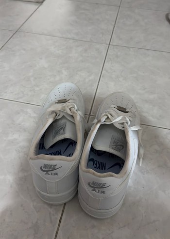 Beyaz Nike Bağcıklı Spor Ayakkabı - Görsel 3