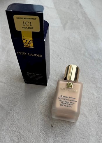 Estee lauder 1C1 cool bone fondöten - Görsel 2