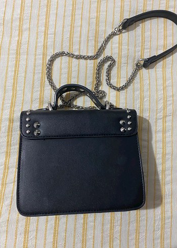 Tokalı Siyah Deri Gotik Kadın Çanta - Görsel 4