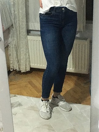 28 Beden koyu kot jean