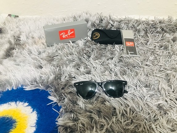 Rayban orjinal güneş gözlüğü