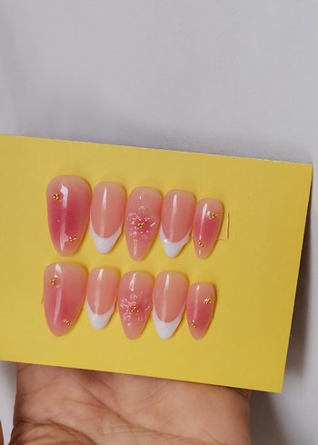 Pastel Pembe Çiçekli Jel Takma Tırnak Seti - Görsel 2