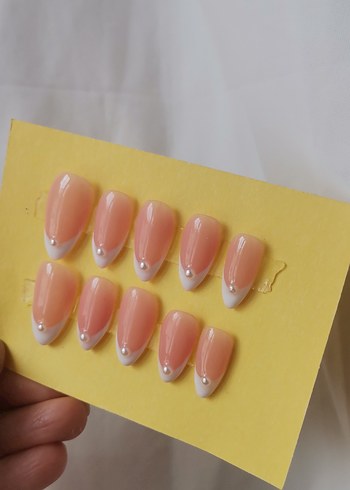 El yapımı jel takma tırnak - Görsel 6