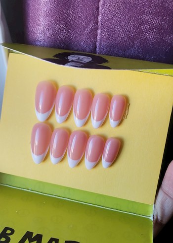 Bej Fransız Tasarımlı Takma Tırnak Seti - Görsel 3