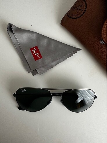 Beden Rayban gözlük