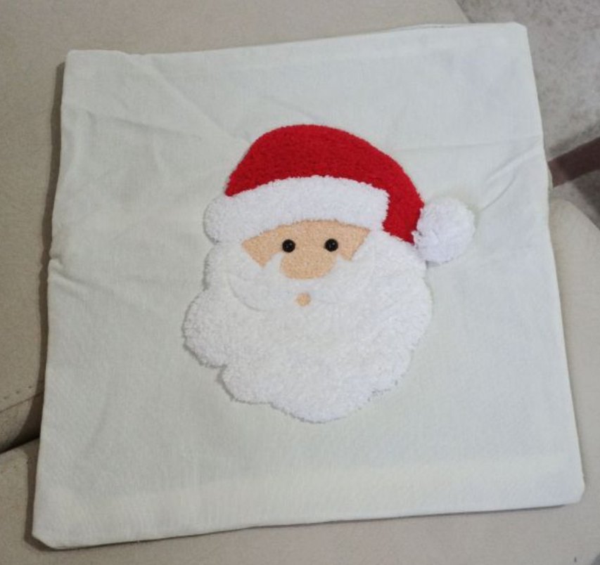 Beyaz Noel Baba punch kırlent kılıfı - Görsel 3