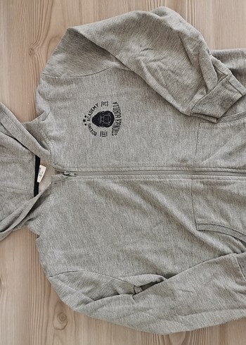 Erkek Çocuk Gri Fermuarlı Kapüşonlu Sweatshirt