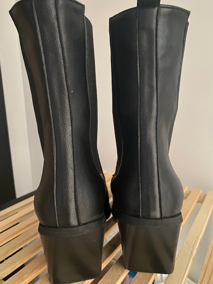 Elle Siyah Deri  Blok Topuk Kadın Bot - Görsel 3