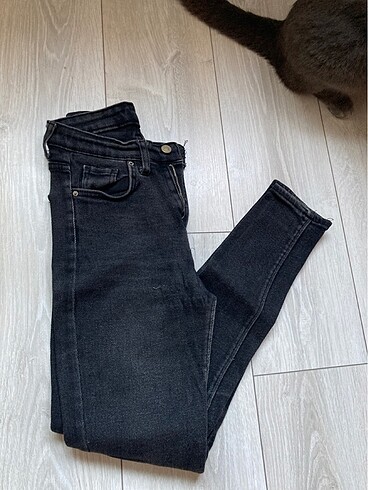 Zara Skinny jean