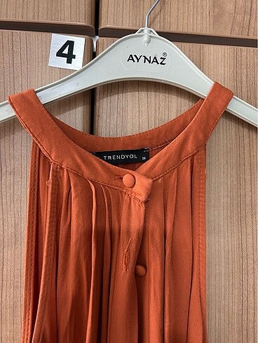 Zara Halter yaka elbise