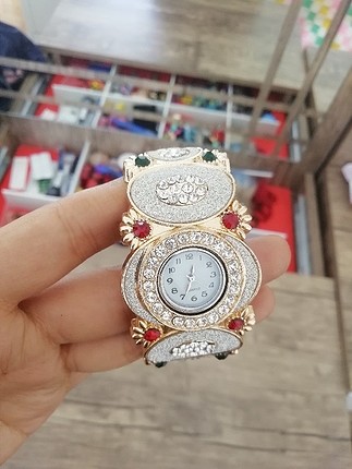 taşlı saat