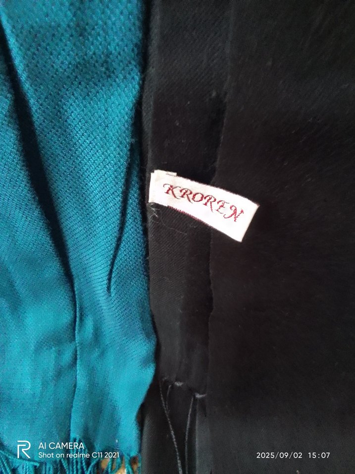 4 adetKadın Çok Renkli Drapeli Saten Şal - Görsel 3