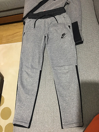 Nike Nike 8-10 yaş erkek çocuk eşortman takımı