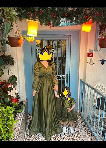 Anne kız haki abiye elbise kombini