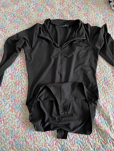 trendyolmilla çıtçıtlı bluz