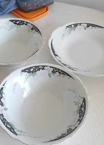 Yemek tabağı 