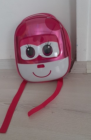 yeni etiketli