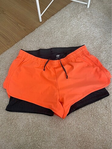 H&M H&M sort