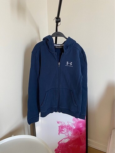 Under armour sweat