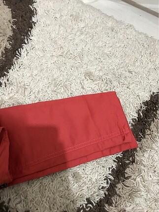 38 Beden kırmızı Renk Kot pantolon