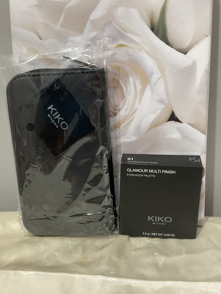 KIKO Makyaj Fırça Seti ve Göz Farı Paleti - Görsel 2