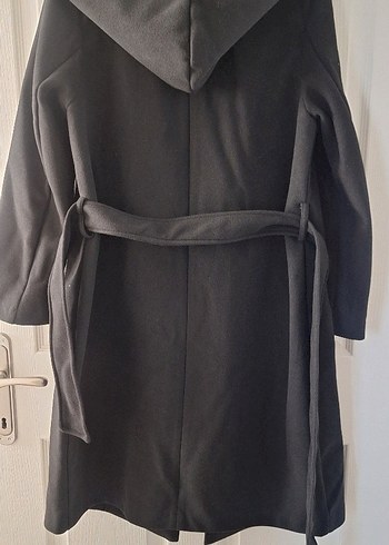 Siyah Çift Düğmeli Uzun Kaban - Görsel 2