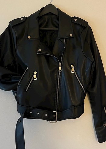 Kemerli Siyah Mini Biker Deri Ceket - Görsel 2