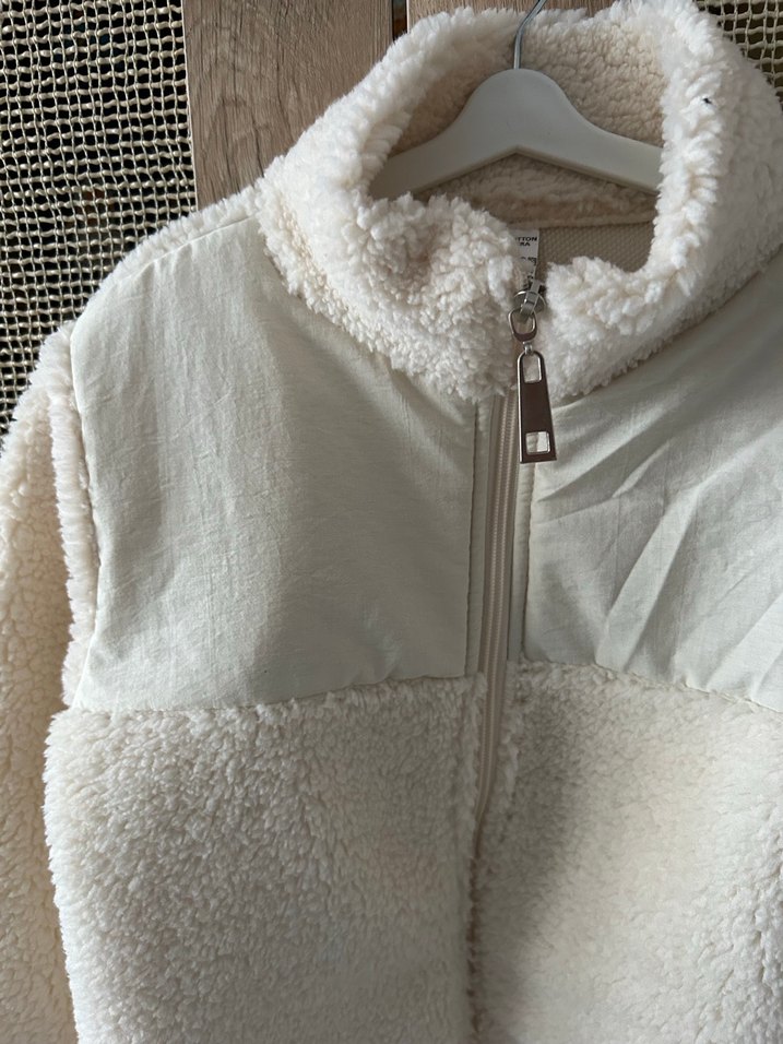 Beyaz Kısa Peluş Fermuarlı Ceket - Görsel 2