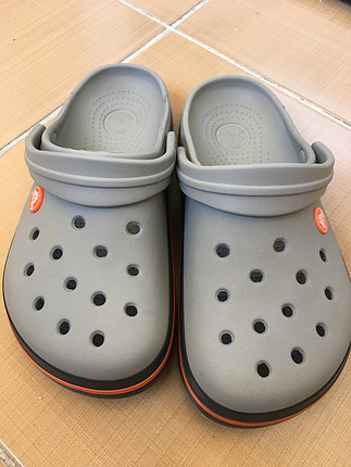 36 Beden gri Renk Crocs crocband terlik