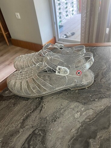 38 Beden beyaz Renk Meduse sandalet