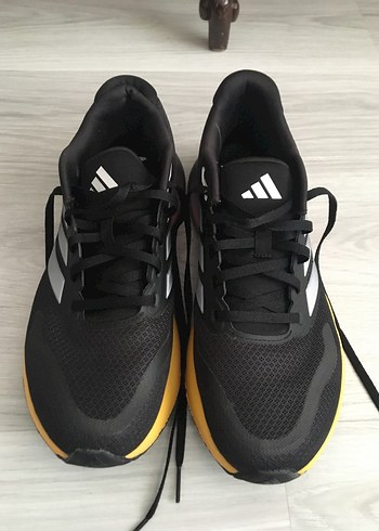 adidas 40