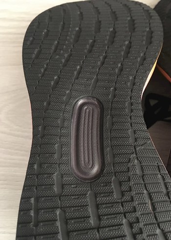 Adidas sıfır 40 numara uyumlu
Siyah Sarı Bağcıklı Spor Ayakkabı - Görsel 7