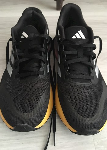 Adidas sıfır 40 numara uyumlu
Siyah Sarı Bağcıklı Spor Ayakkabı - Görsel 10