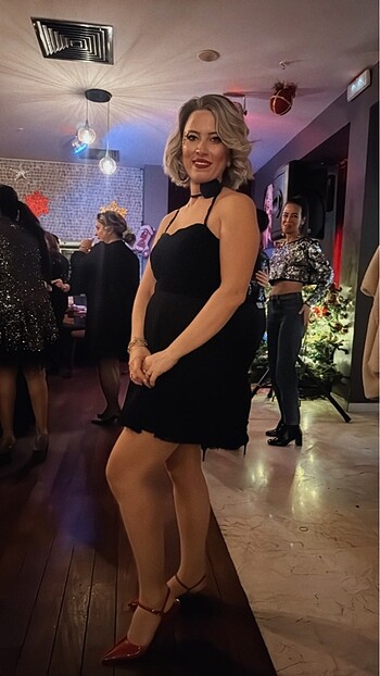 Zara mini gece elbisesi