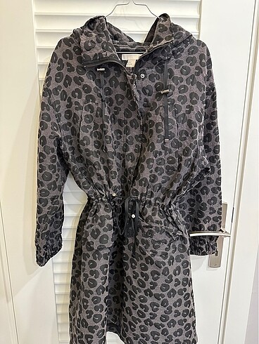 38 Beden H&M pamuk-ipek karışımlı Parka