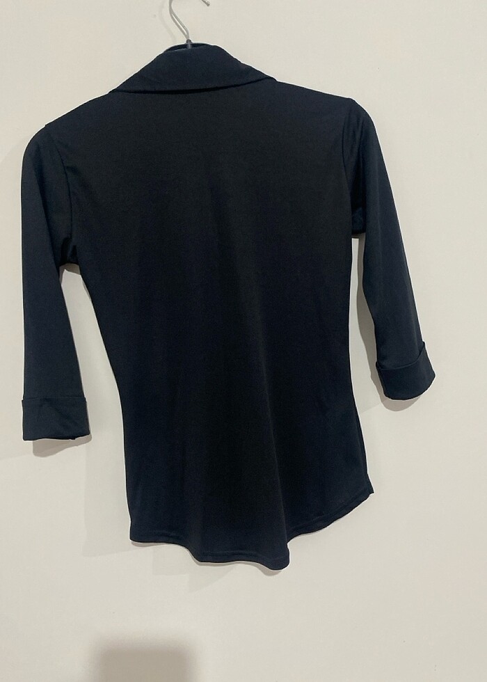 Siyah gömlek - Görsel 5