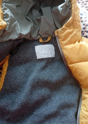 Erkek Çocuk Sarı Kapüşonlu Yelek - Görsel 3