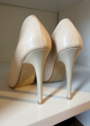 Bej Saten Stiletto Topuklu Kadın Ayakkabı - Görsel 2