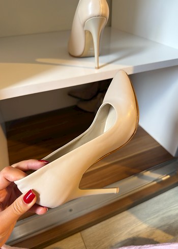 Bej Saten Stiletto Topuklu Kadın Ayakkabı - Görsel 5