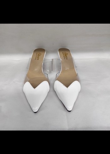 Beyaz Rugan Stiletto Kadın Abiye Ayakkabı
