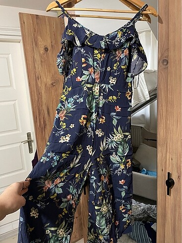 m Beden Bershka kapri tulum