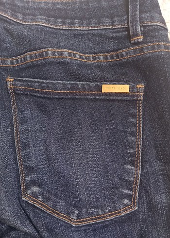 38 Beden lacivert Renk Nakışlı Altın Rengi Kadın Denim Pantolon