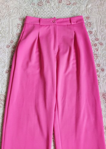 s Beden pembe Renk Pembe Midi Pilili Kadın Kumaş Pantolon