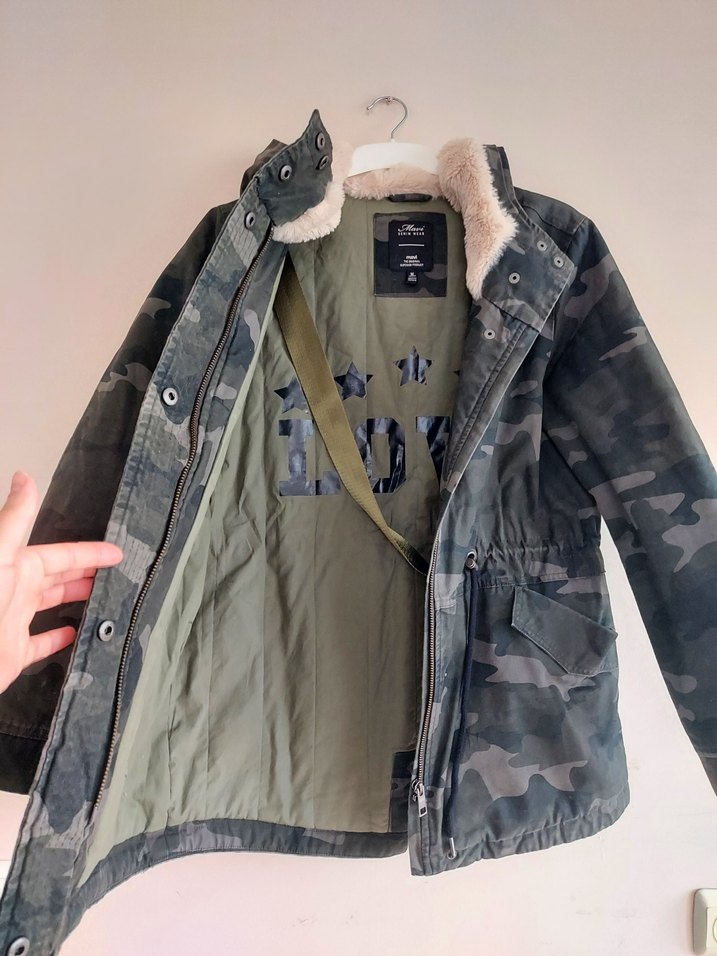 Kadın Gri Kamuflaj Kemerli Ceket - Görsel 3