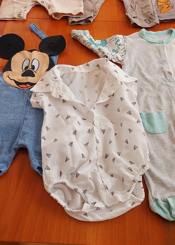 Pamuklu Baskılı Gri Bebek Tulumları - Görsel 3