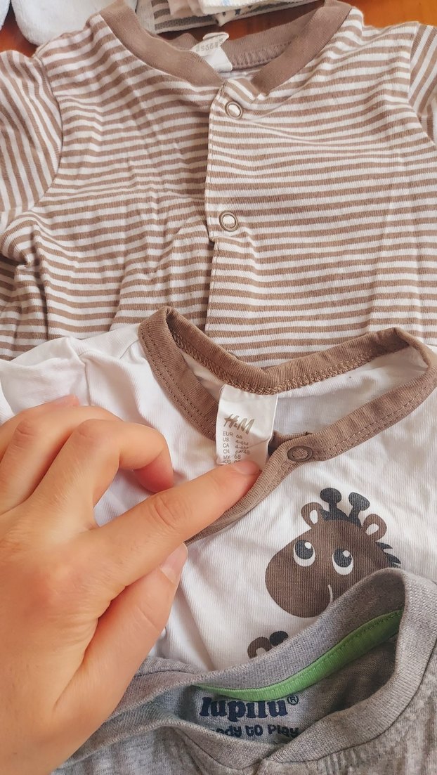 Bebekler için beyaz ve açık tonlu uyku kıyafetleri - Görsel 3