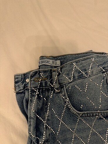 xs Beden taslı jean